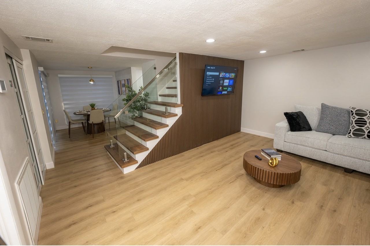 6820 Fountain Ave #NA - Photo 4 of 24