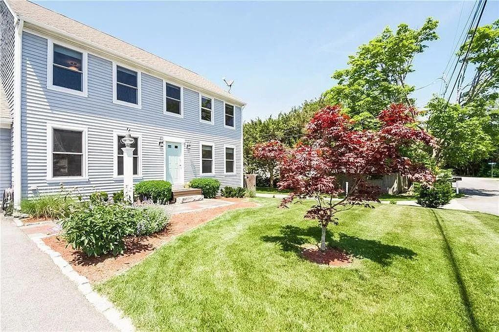76 King Phillip St #NA - Photo 3 of 20