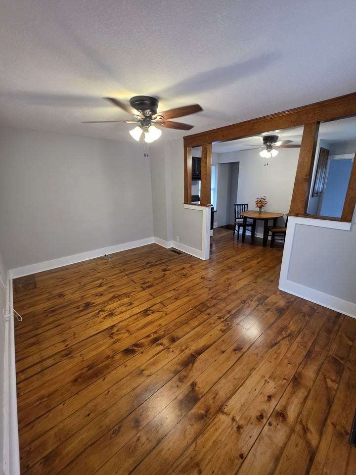 603 E 8th St S #NA - Photo 2 of 14