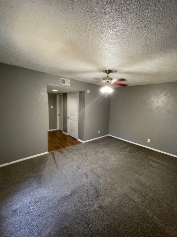 1901 Lakeview Cir #1 - Photo 4 of 12