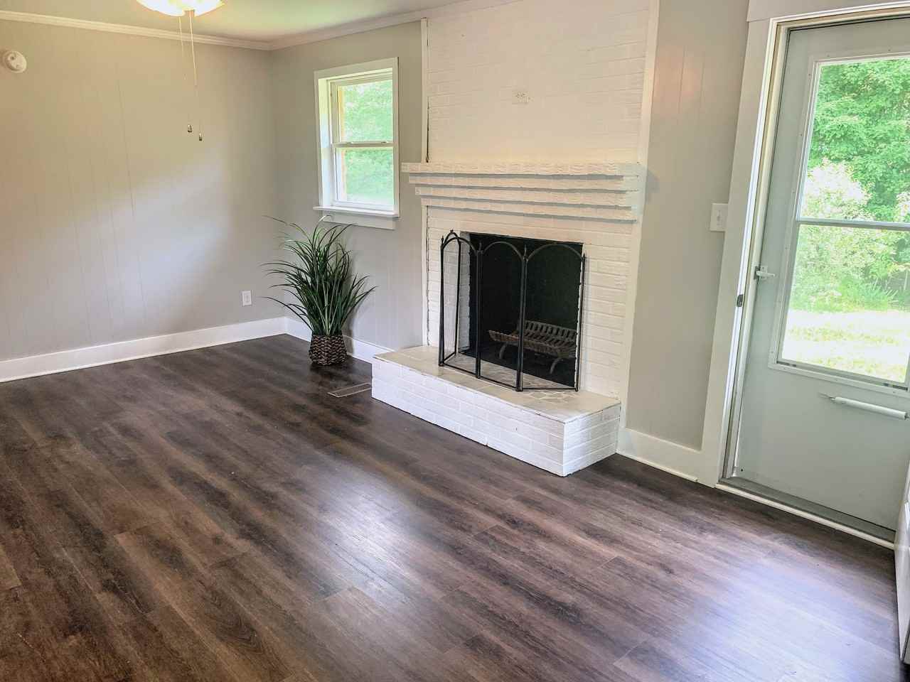 2125 Cherry St Se #NA - Photo 5 of 24