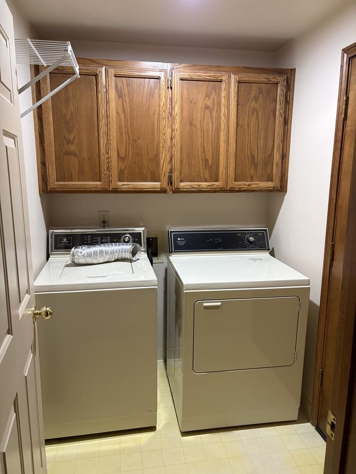 1923 Aztec Ct #NA - Photo 3 of 17