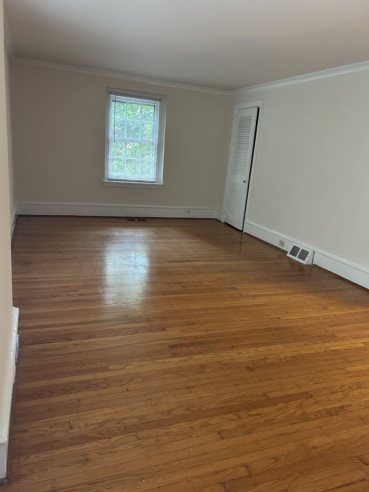 139 Rutgers Ave #1 - Photo 7 of 11