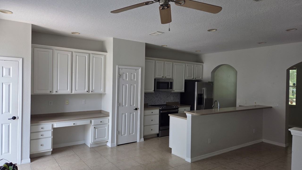 8476 Leeland Archer Blvd #8476 - Photo 6 of 18