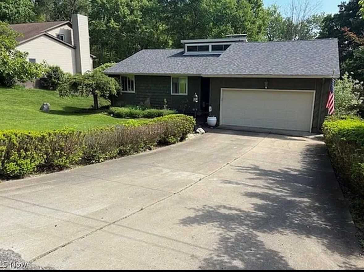 1511 Homestead Dr #NA - Photo 2 of 6