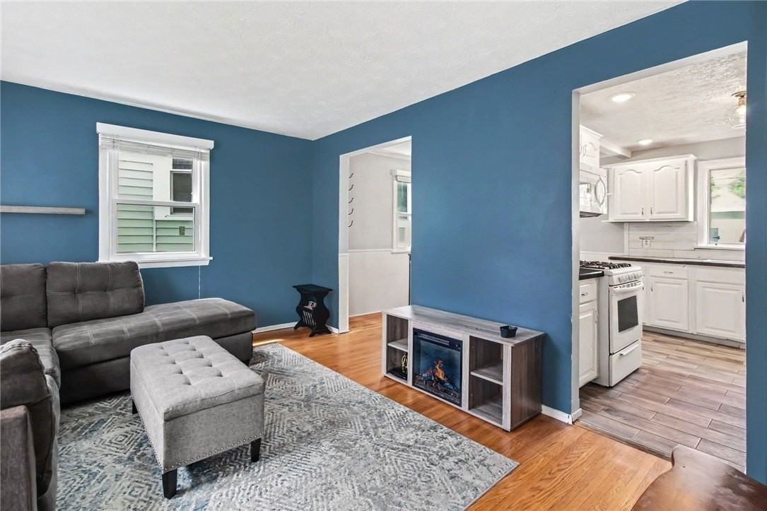 66 Woodrow Ave #NA - Photo 3 of 11