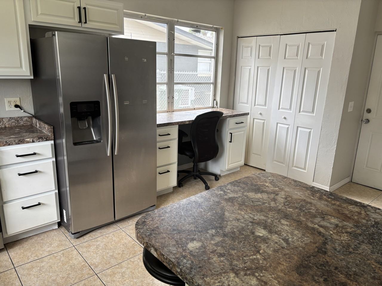 1147 Barbara Dr #NA - Photo 6 of 15