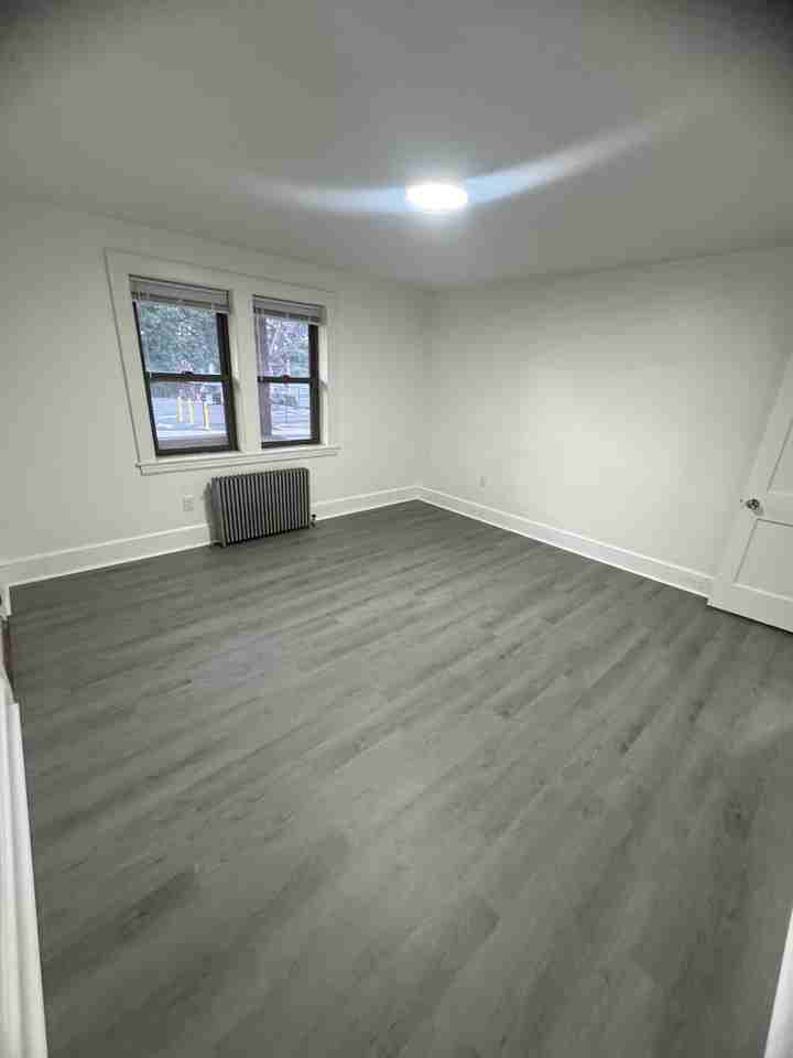 35 Rappallo Ave #3E - Photo 6 of 22