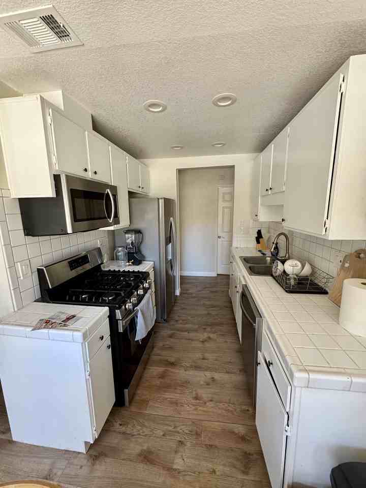 4575 Ramona Ave #12 - Photo 4 of 8