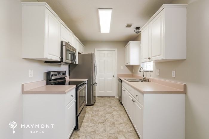 3239 Peninsula Dr - Photo 5 of 12