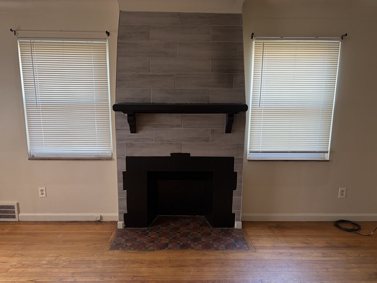 15205 Maplewood Ave #NA - Photo 4 of 11