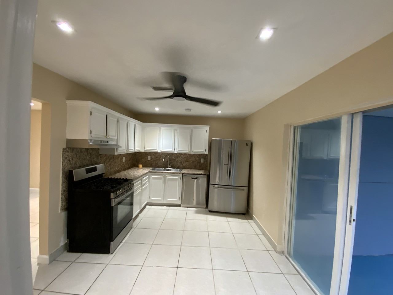 4547 Vespasian Ct #NA - Photo 3 of 11