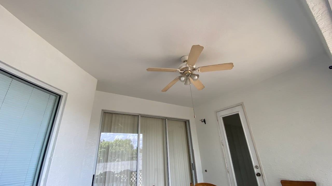 153 Se 1st Ave #NA - Photo 7 of 16