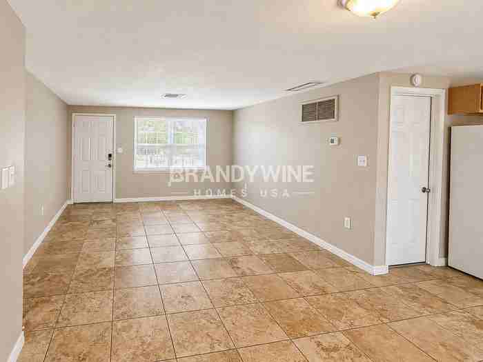 7317 Oak Crest Dr - Photo 5 of 22
