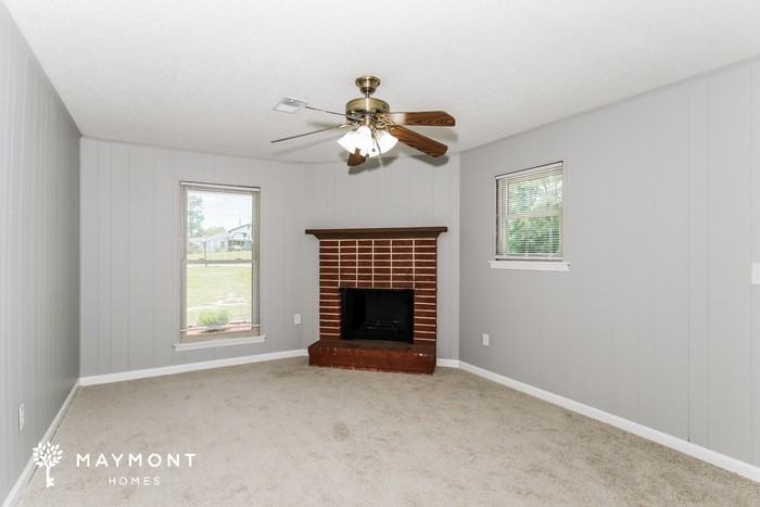 2515 Teakwood Dr - Photo 5 of 12
