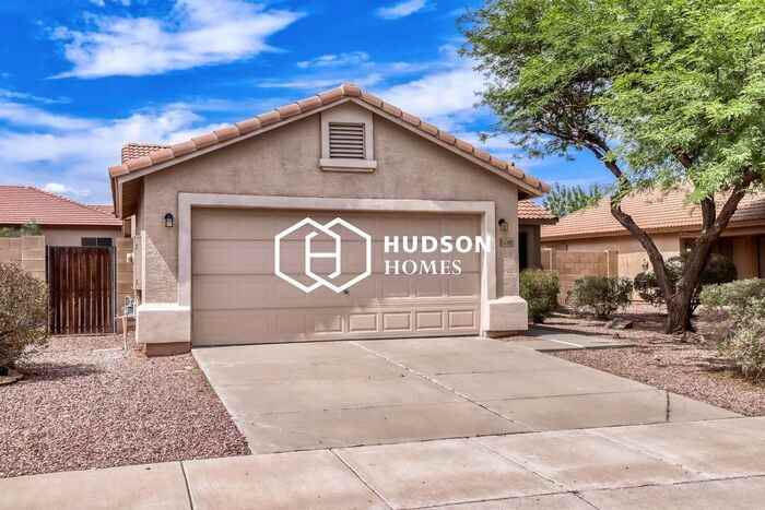 17182 W Cocopah St - Photo 3 of 30