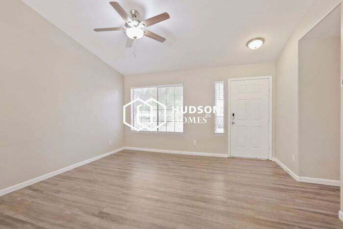 17182 W Cocopah St - Photo 5 of 30