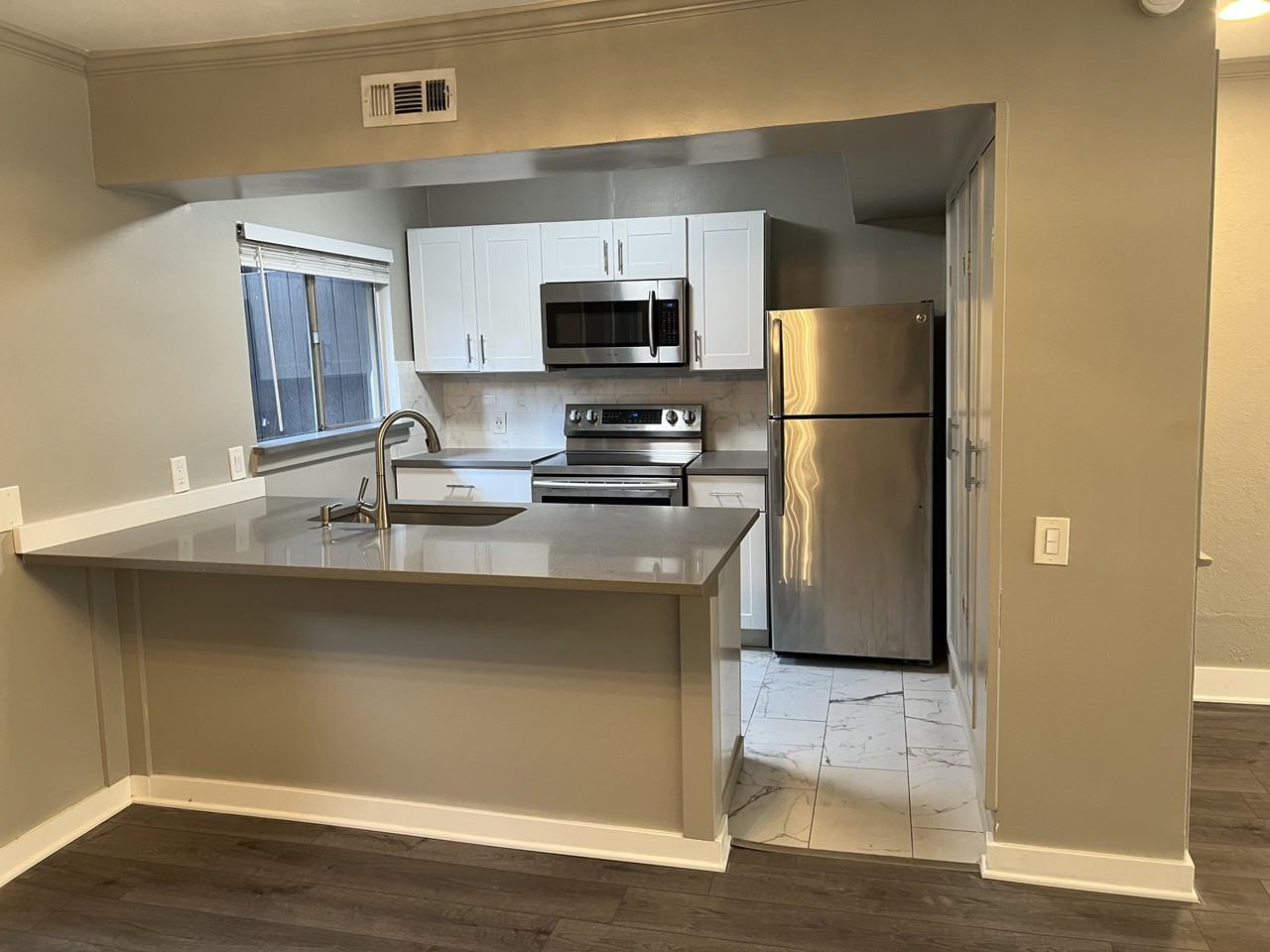 4136 Cole Ave #3 - Photo 2 of 9