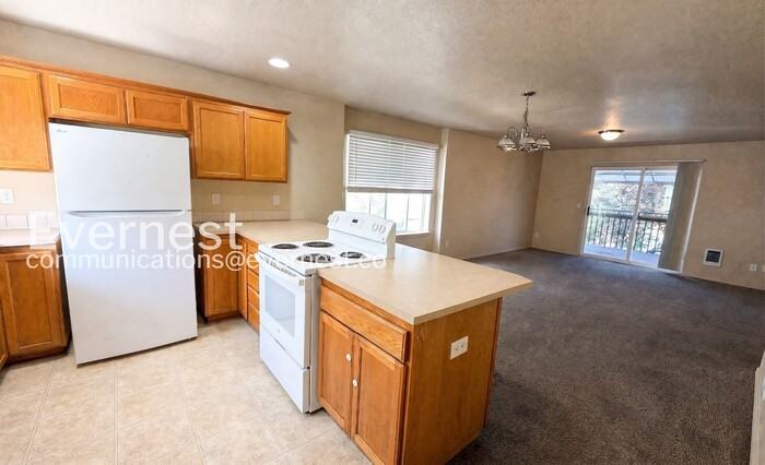 12135 Se Harold St - Photo 6 of 22