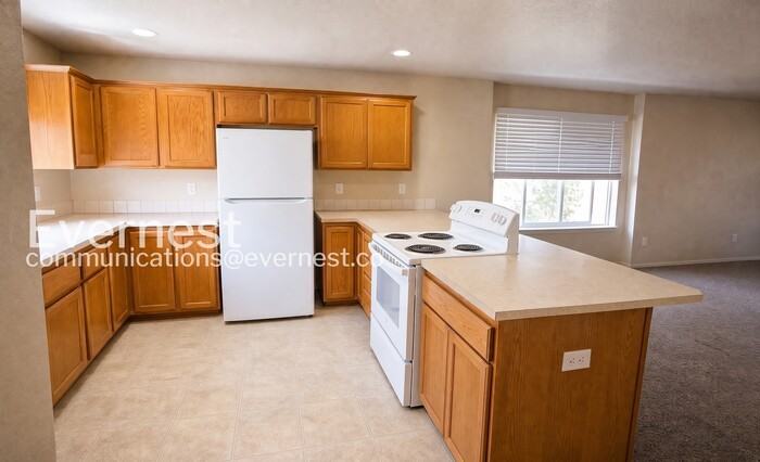 12135 Se Harold St - Photo 7 of 22