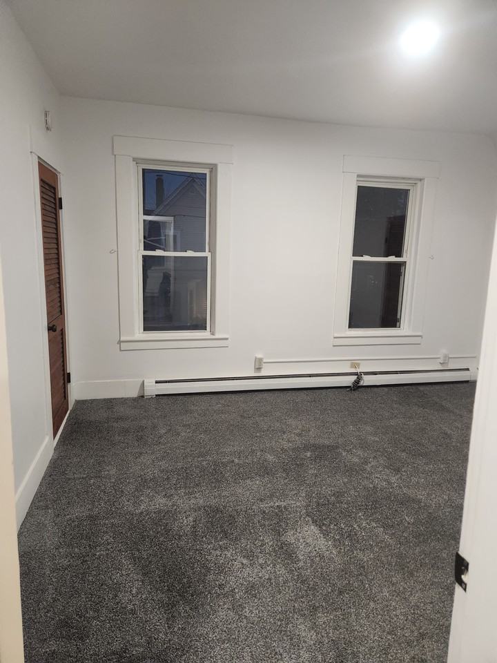 13 King St #A - Photo 5 of 17