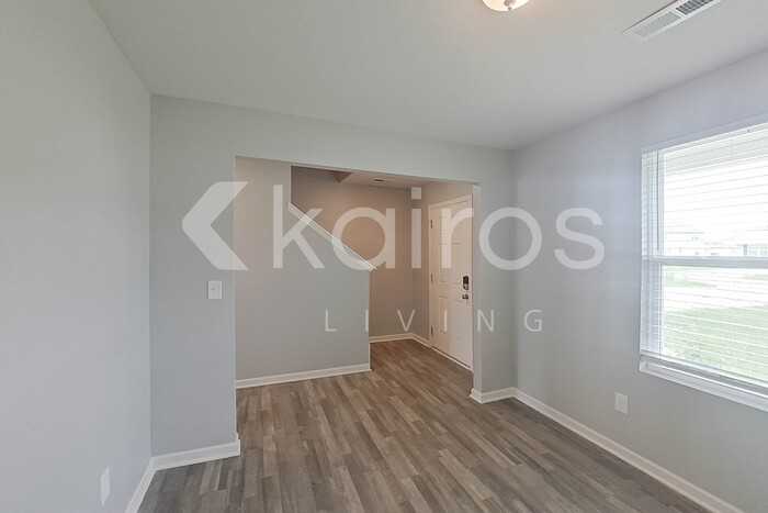 105 Kyles Dr - Photo 4 of 33