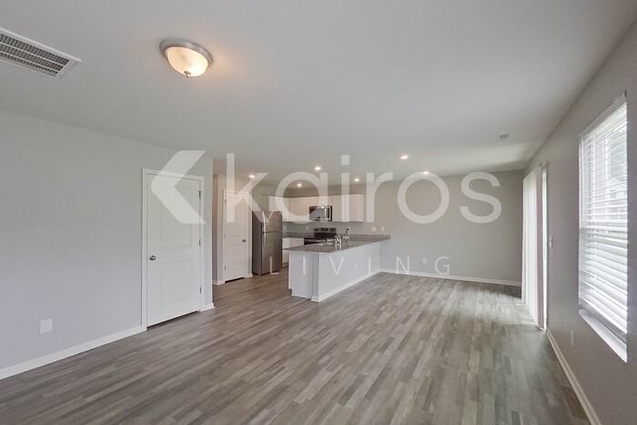 105 Kyles Dr - Photo 7 of 33