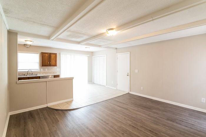 617 Brailsford Blvd - Photo 2 of 10