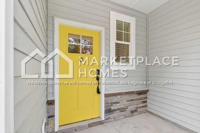 1109 Alston Ridge Ct - Photo 5 of 32
