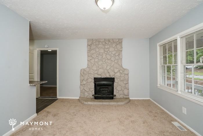 776 Jeb Stuart Dr - Photo 4 of 11