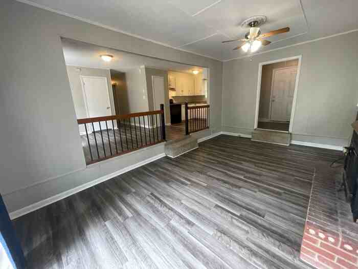 1306 Northwoods Dr - Photo 7 of 17