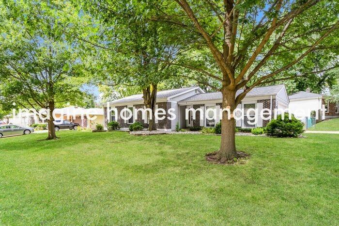 1 Westwood Estates Dr - Photo 3 of 19