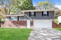 5620 N Quincy Ave - Photo 1 of 1