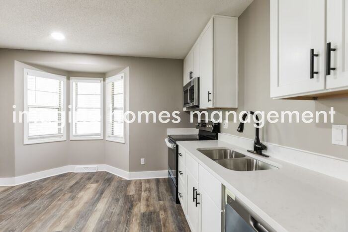 5620 N Quincy Ave - Photo 7 of 19