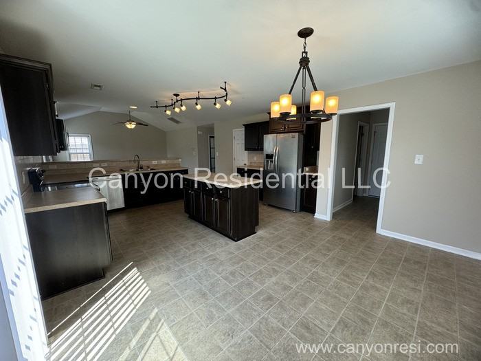2024 Gray Goose Loop - Photo 4 of 11