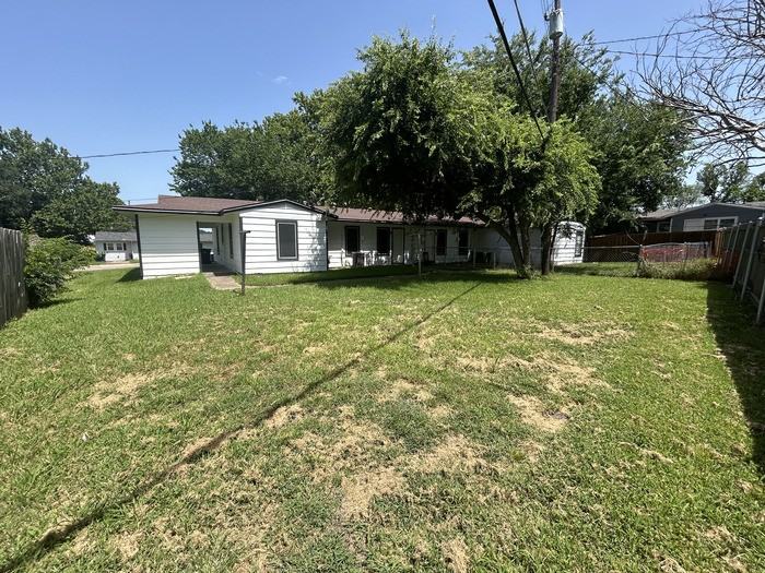 133 Vandenburg Dr #A - Photo 5 of 16