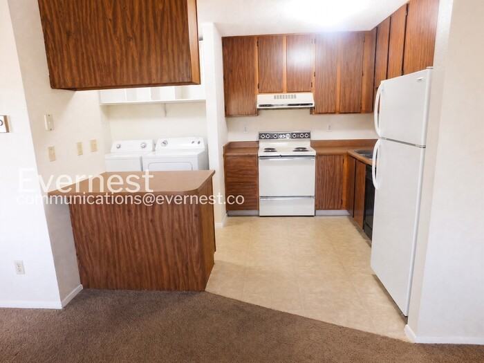710 City Park Ave #B233 - Photo 3 of 14