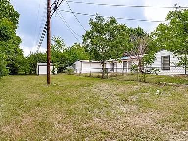 116 Vandenburg Dr - Photo 4 of 24