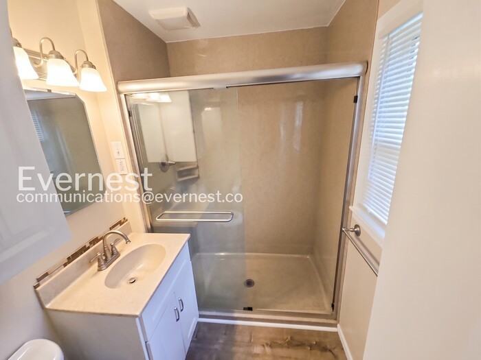 2904 N Chippewa Dr - Photo 7 of 17