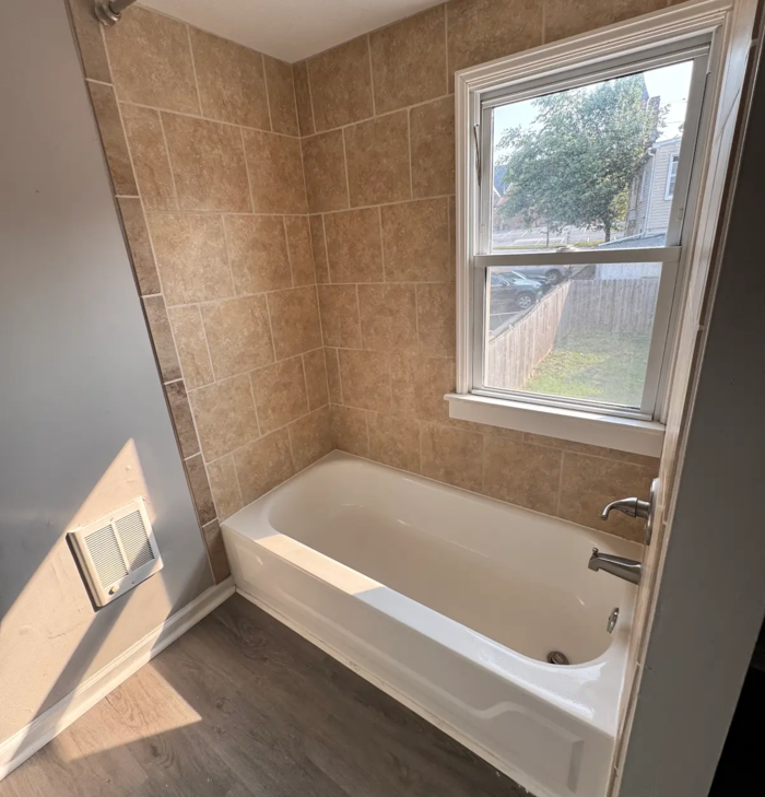 82 W Main St #B - Photo 6 of 7