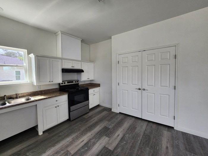 6218 Red Oak Dr - Photo 4 of 12