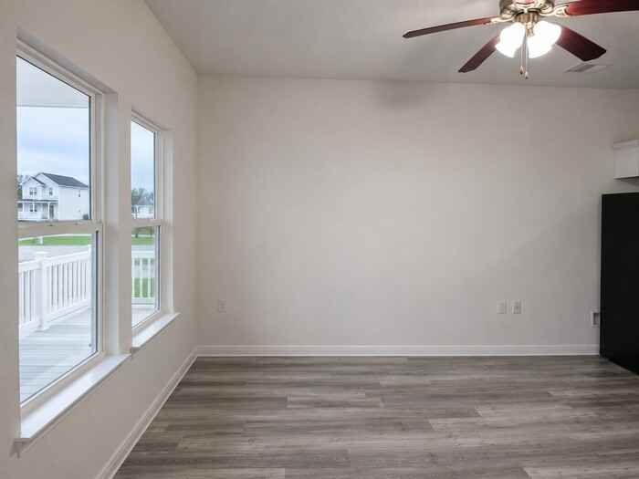 6315 Red Oak Dr - Photo 6 of 12