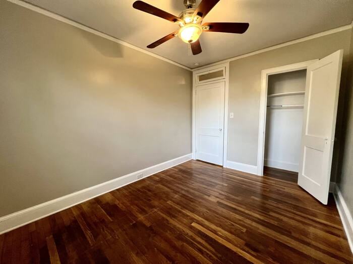 321 Howard St - Photo 6 of 24