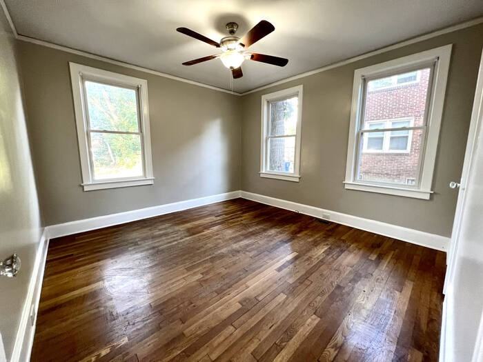 321 Howard St - Photo 7 of 24