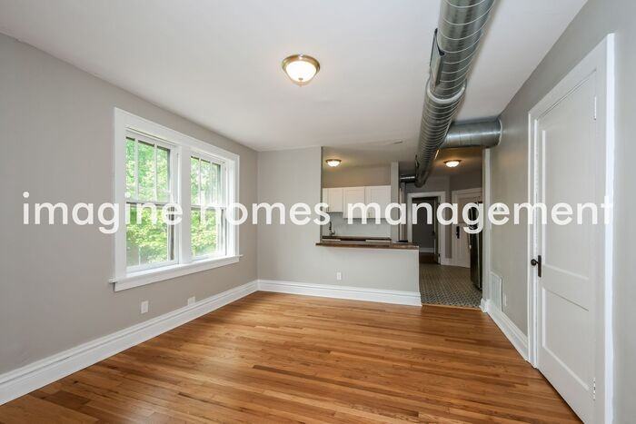 4547 Flora Ave #2W - Photo 5 of 20