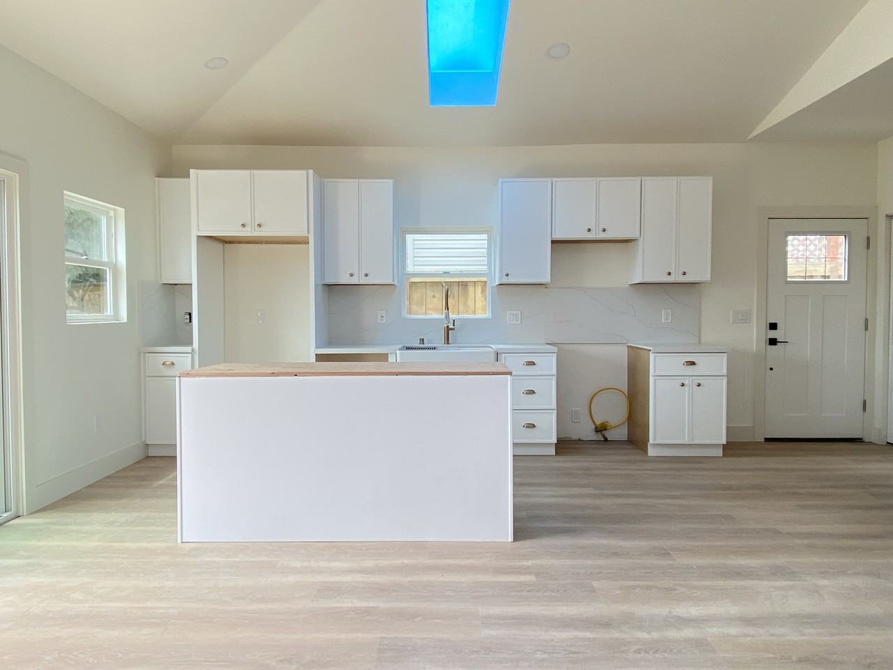 267 B Ave #2 - Photo 4 of 11