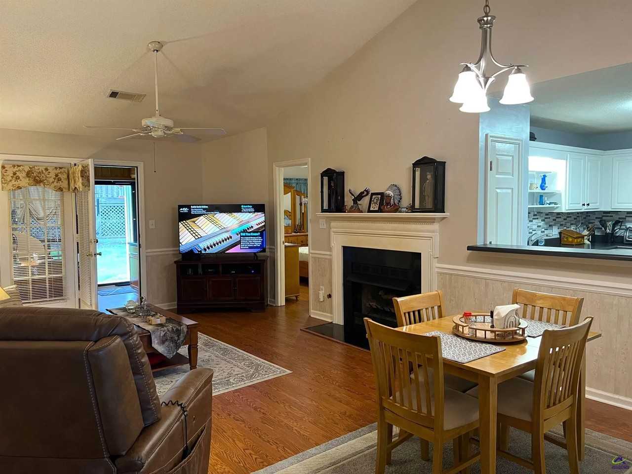 955 Red Bank Ct #NA - Photo 3 of 12