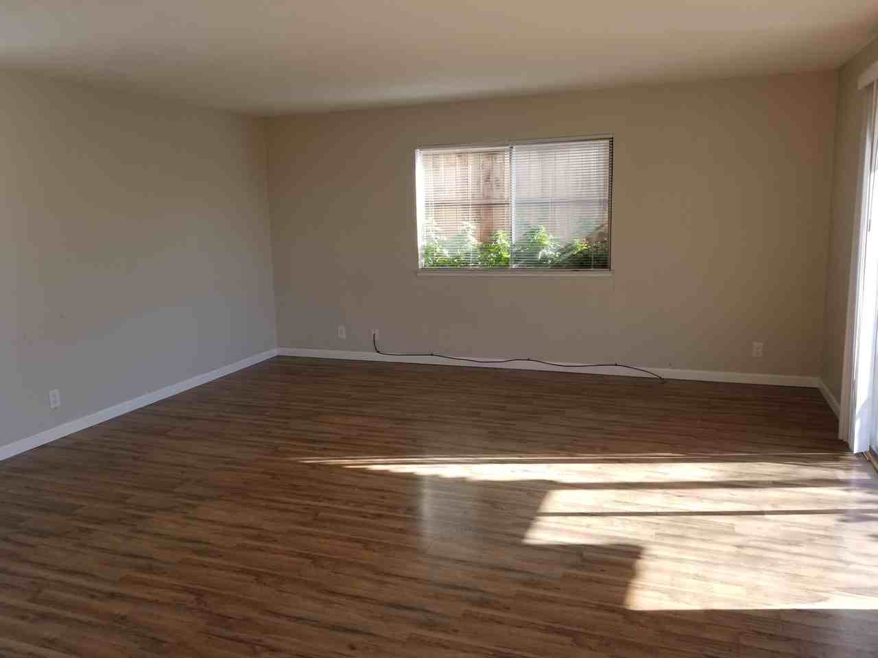 146 Maher Ct #NA - Photo 3 of 10