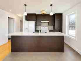 493 90e Avenue - Photo 1 of 1