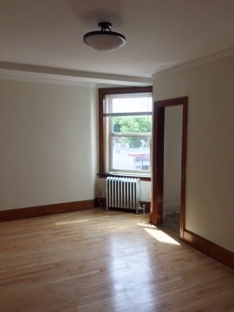 265 Morley - Photo 4 of 9